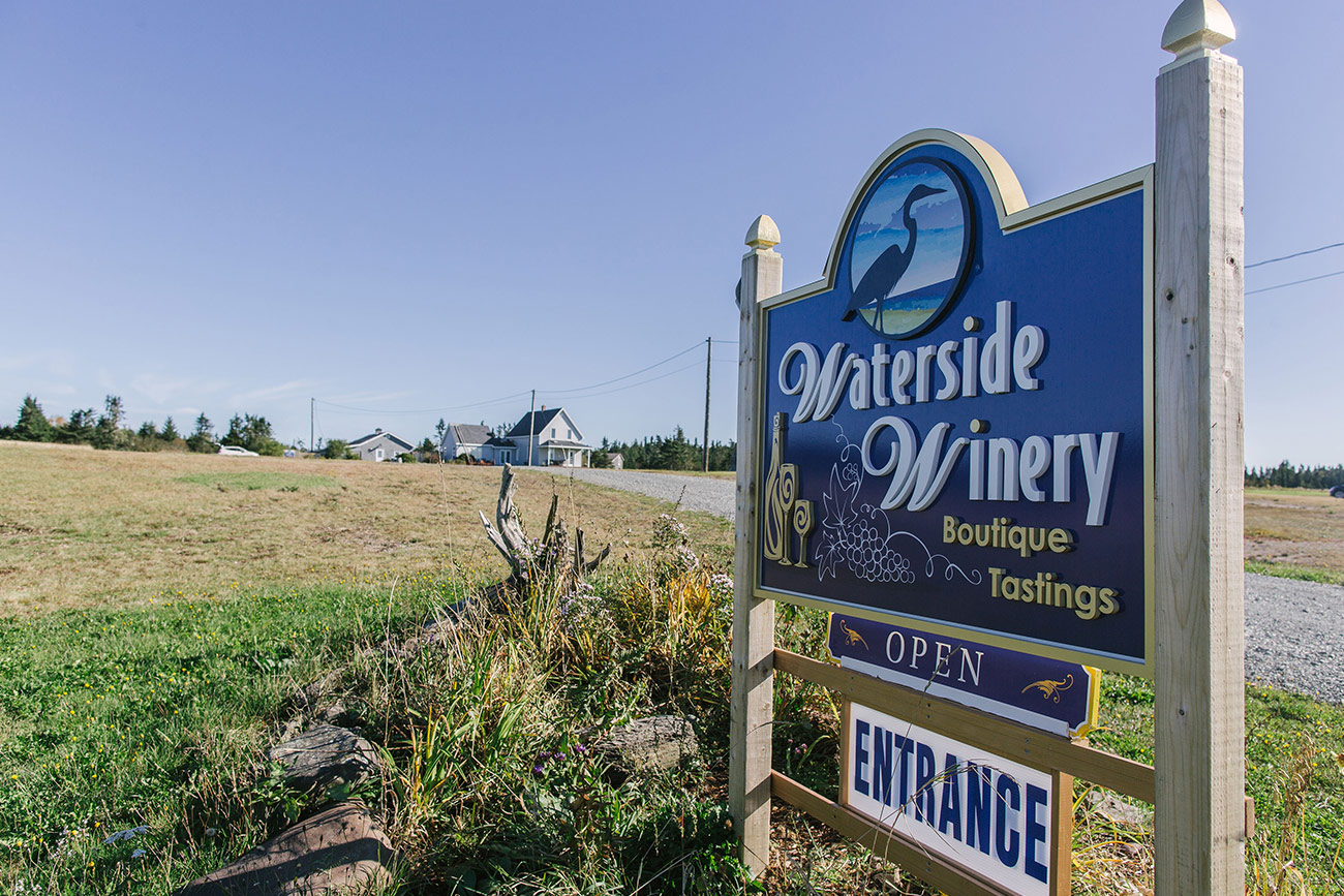 Waterside Winery / #CanadaDo / Eight Best Wineries in New Brunswick